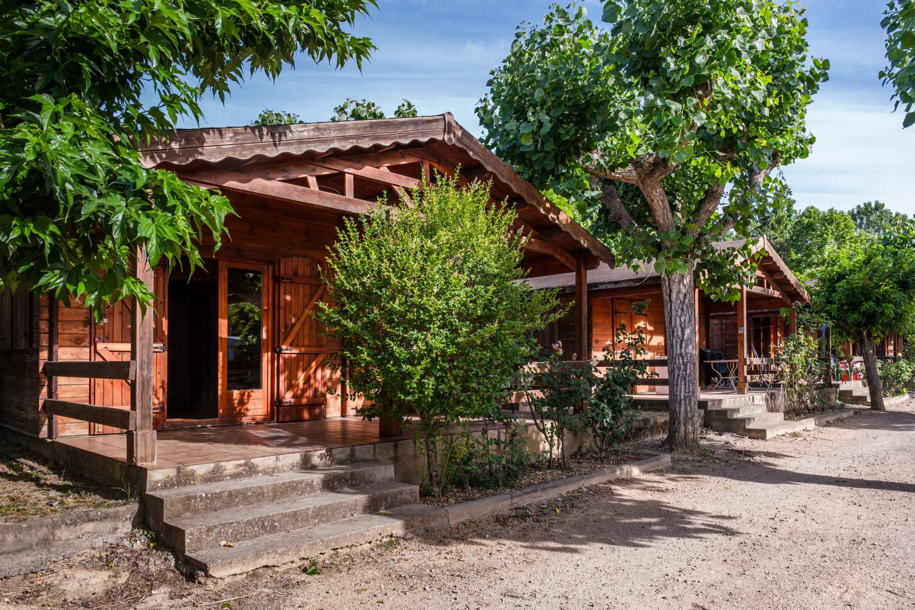 Bungalow de madera en Camping Graus, Pirineo de Huesca
